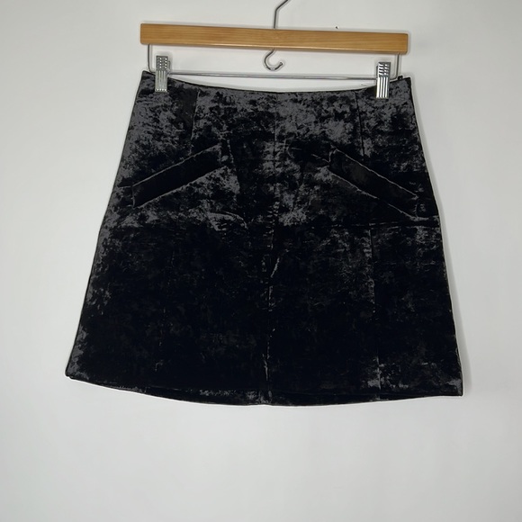 Rachel Roy Velour Mini A-Line Skirt w/ Deep Front Pockets Sz 4 - Picture 5 of 7
